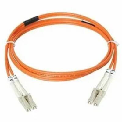 Характеристики Кабель Lenovo Storage V5030 5m OM3 Fiber Cable (LC) 01PG237